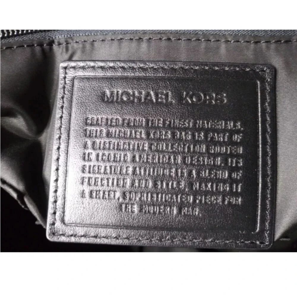 Michael Kors Parker Messenger Bag Black Shoulder Bag